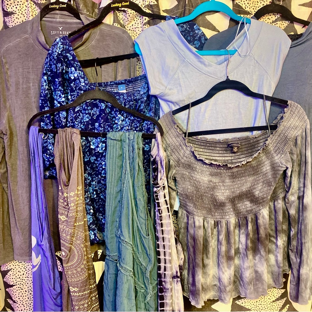 Shades of Blue and Grey TOP BUNDLE - Picture 14 of 14
